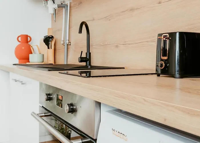 - Le Quai 03 Apartment